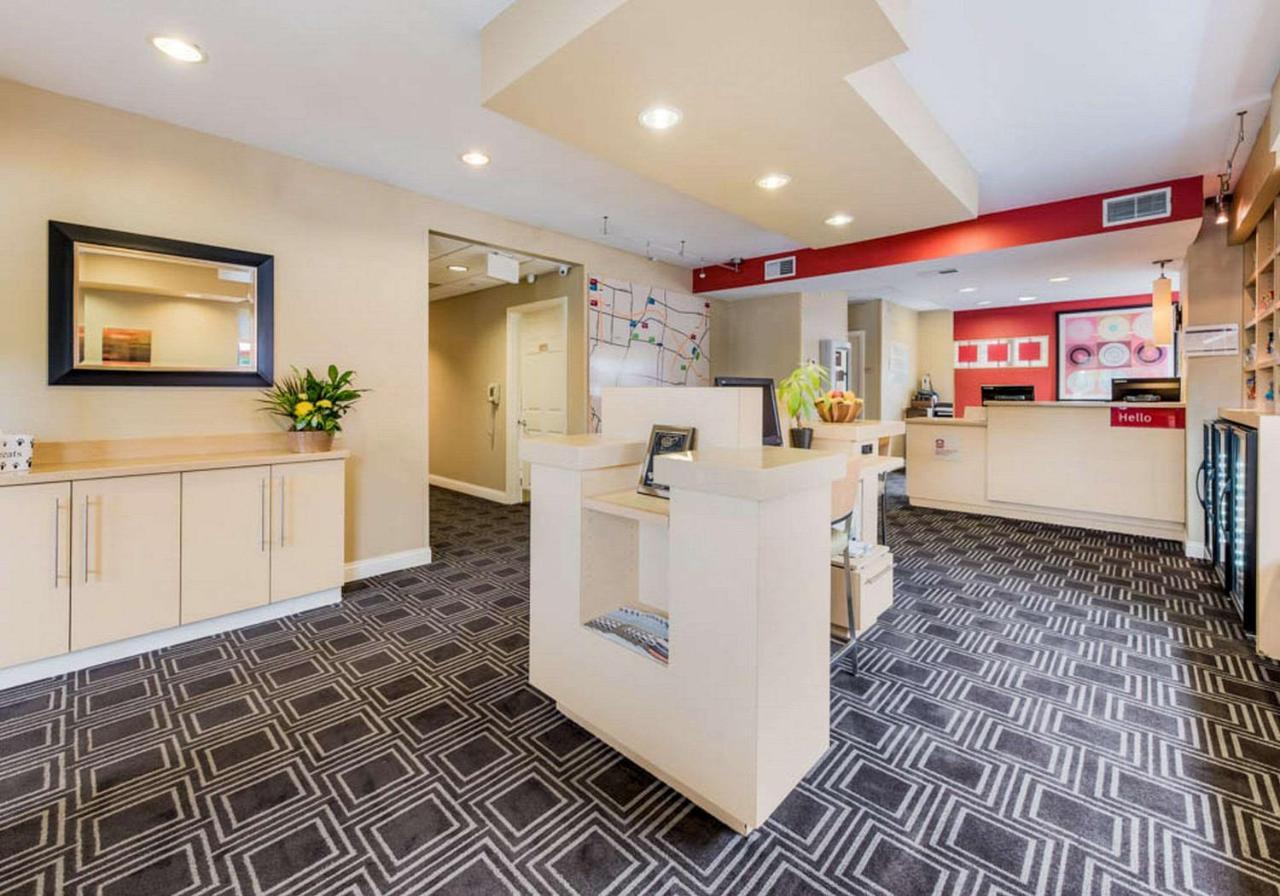 Birch Hills Suites - Blue Ash Ngoại thất bức ảnh