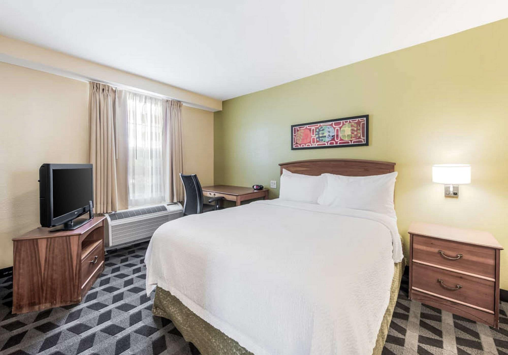 Birch Hills Suites - Blue Ash Ngoại thất bức ảnh
