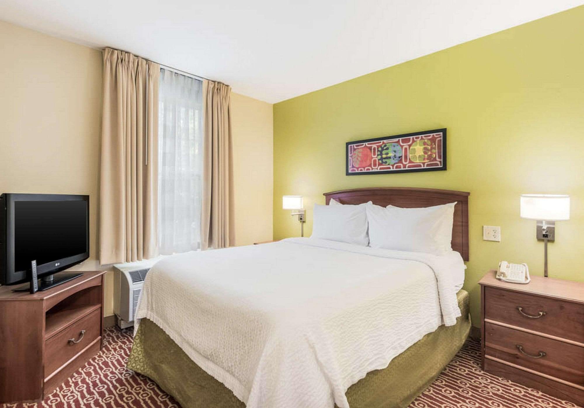 Birch Hills Suites - Blue Ash Ngoại thất bức ảnh